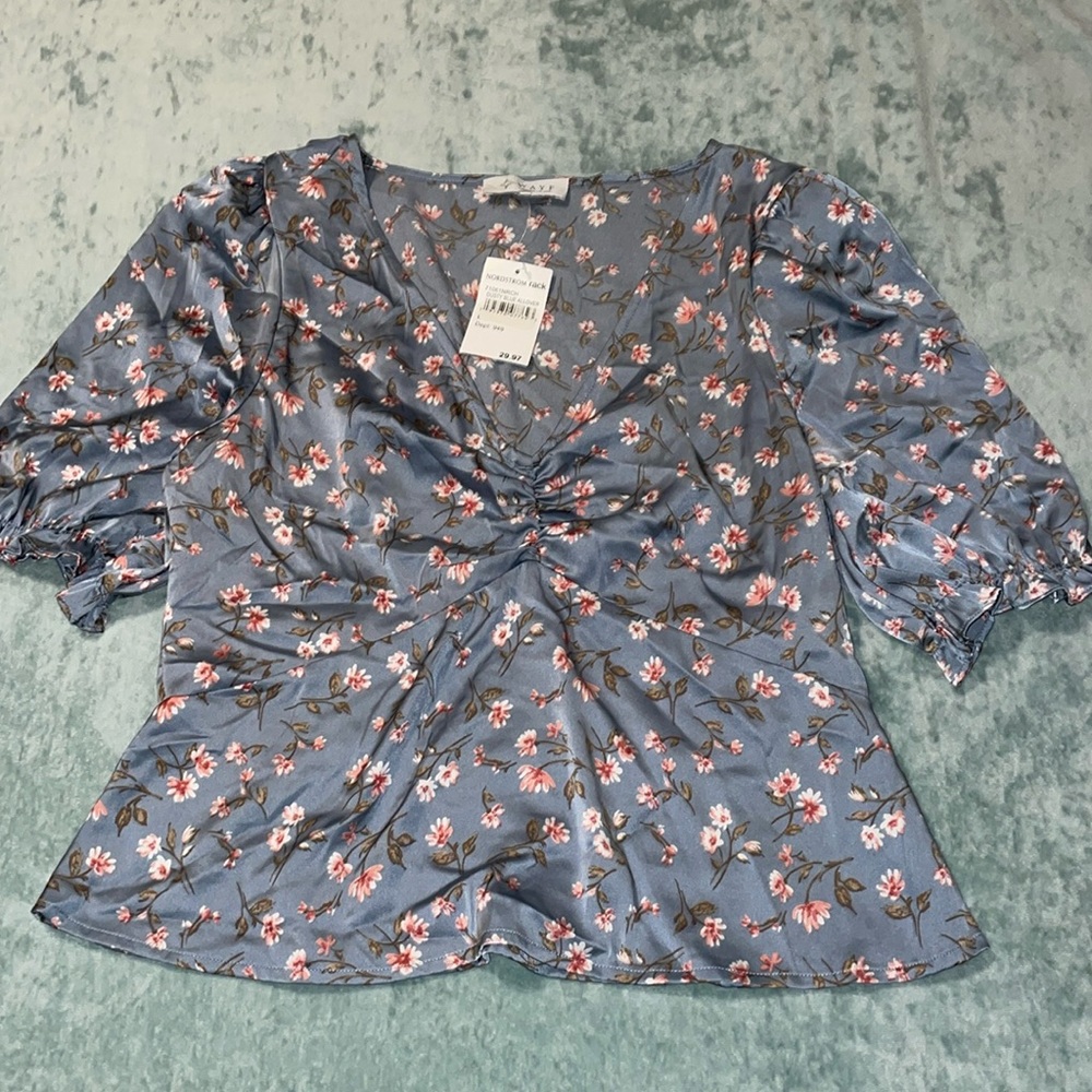 WAYF top